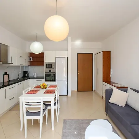 In Near Sandy Apartamento Vlorë